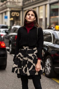 The-Fashion-Fraction-Swiss-Fashion-Blog-Turtlneck-under-shirt-skirt-over-dress-aquazzura-tribeca-ankle-boots-winter-outfit-inspiration-15